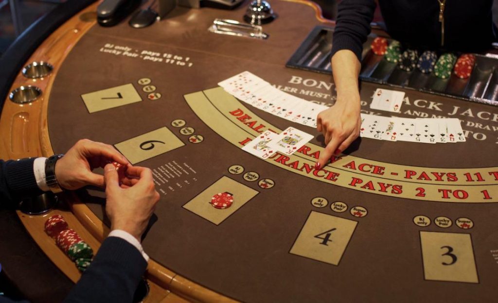 Làm việc tại Philippines có nên